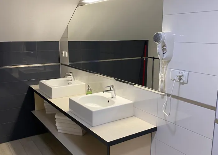 Sleepwell Czarna Gora Apartment Sienna (Klodzko)