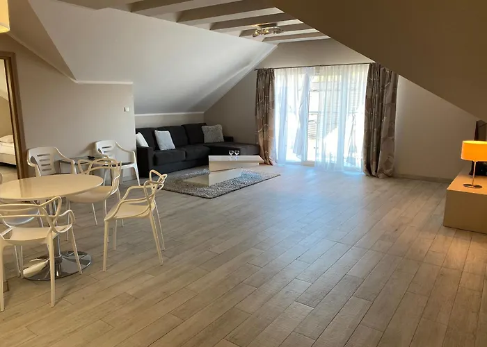 Sleepwell Czarna Gora Apartment Sienna (Klodzko)